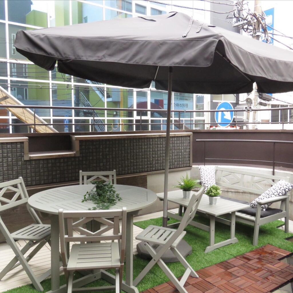 ジーニーズ （GENIE'S）