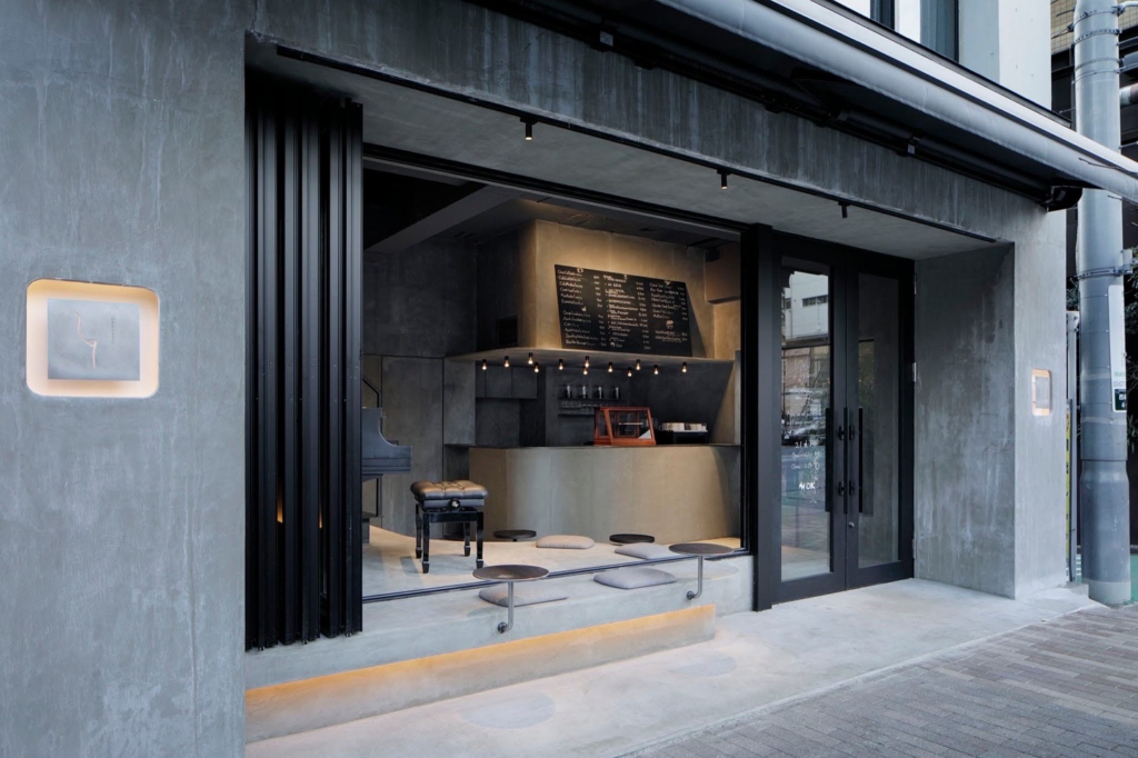 Cafe Apero 西麻布本店 （カフェアペロ）