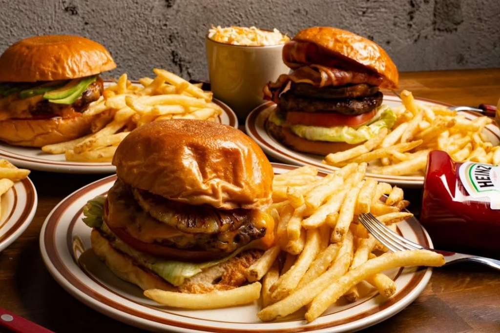 GOOD MUNCHIES 新宿御苑本店