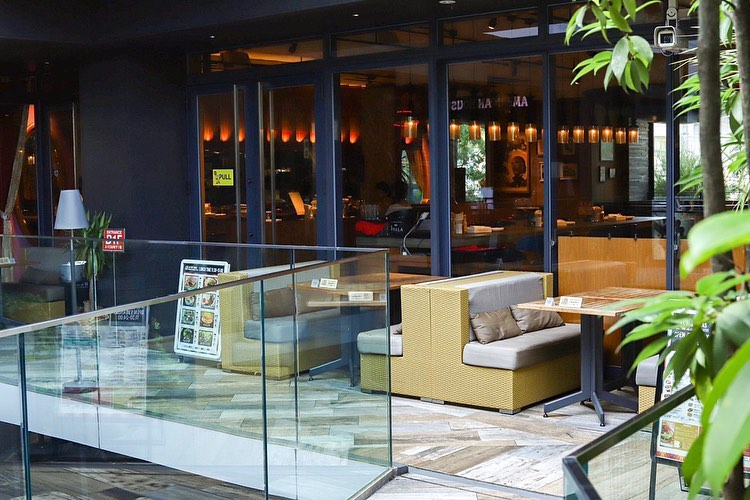 LAS DOS CARAS MODERN MEXICANO Y TACOS